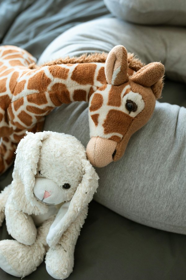 Huggy wuggy plush: the perfect cuddle companion for kids